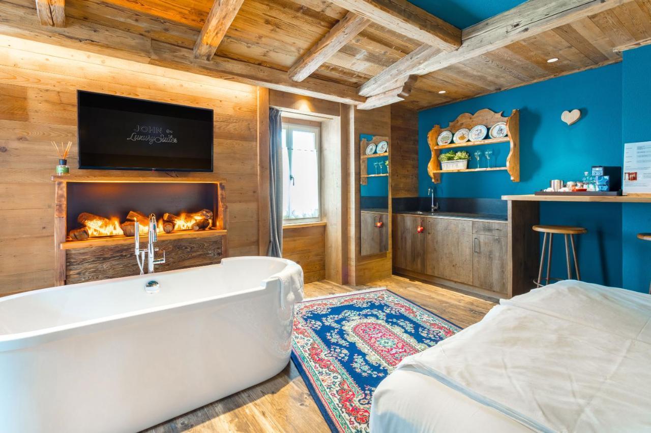 John Luxury Suites Folgaria Εξωτερικό φωτογραφία